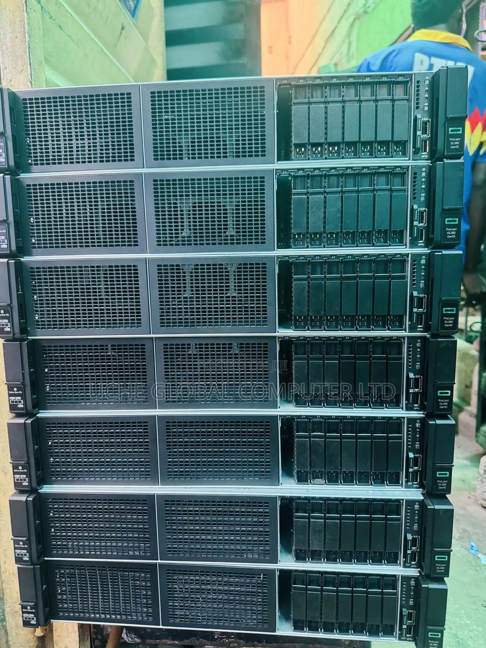 Server HP ProLiant DL380 Gen10 32GB Intel Xeon HDD 2T
