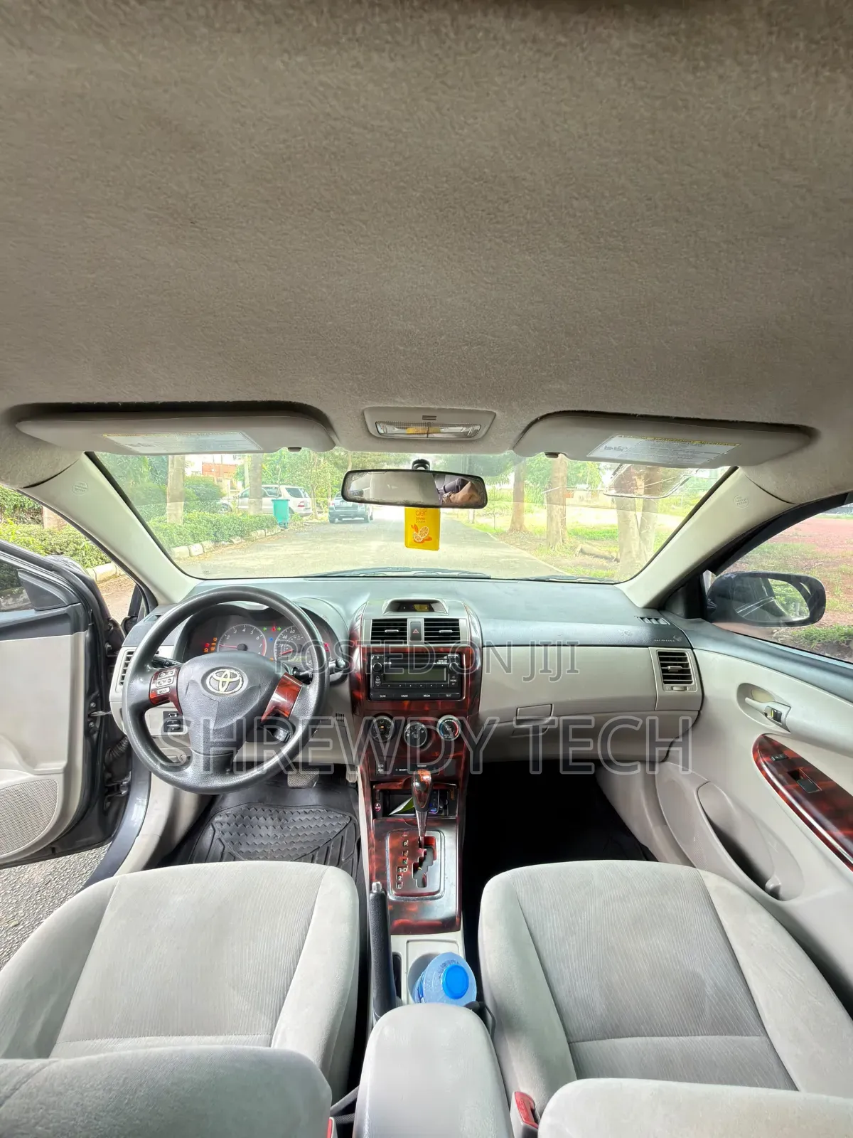 Toyota Corolla 2013 Gray
