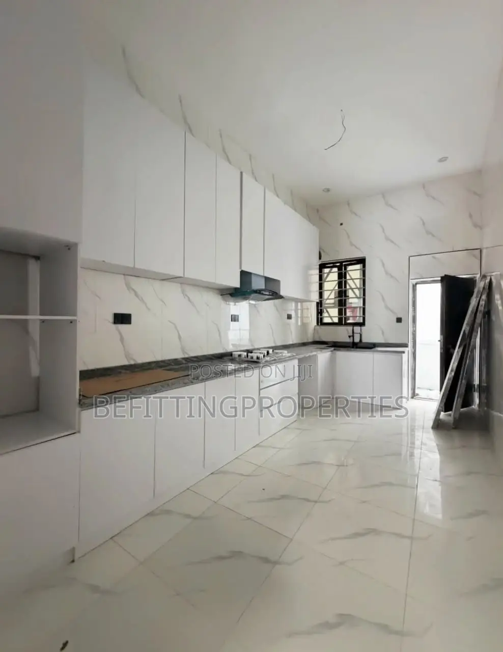 4bdrm Duplex in Lekki for sale