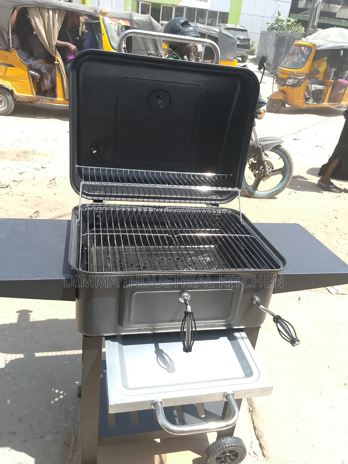 Charcoal Barbecue Grill