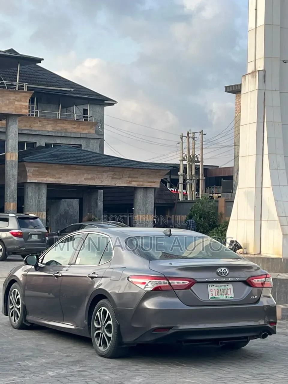 Toyota Camry 2018 Gray