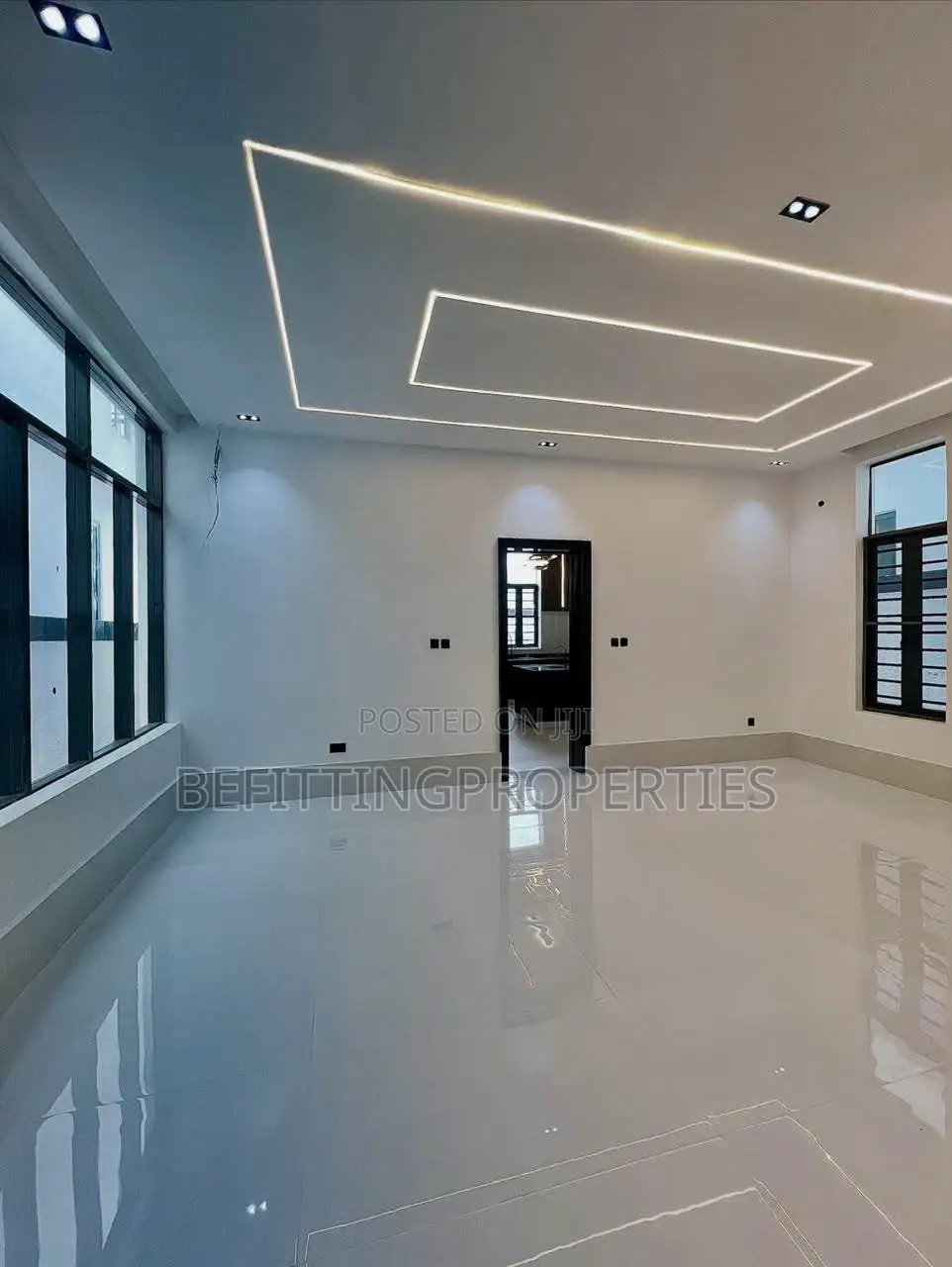 5bdrm Duplex in Ajah for sale