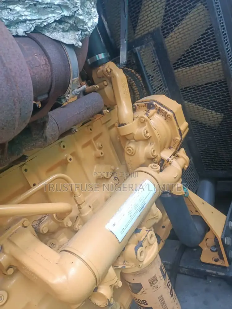 3406 Manual 350 KVA Caterpillar Heavy Duty Soundproof Generator
