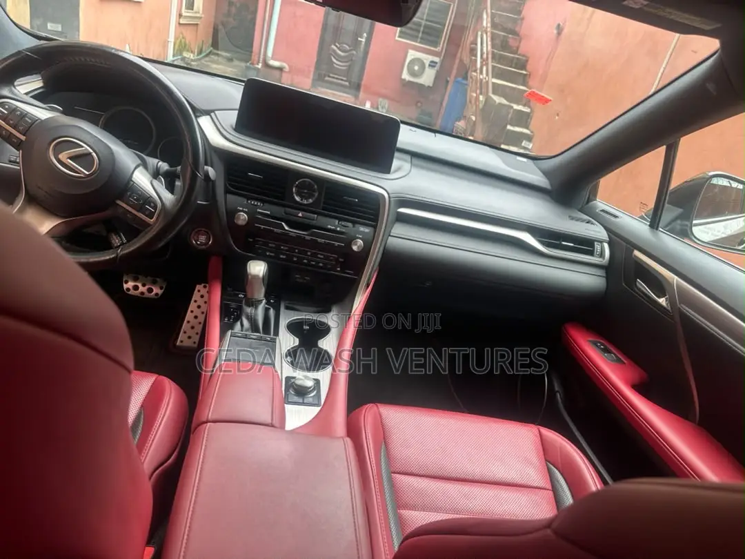 Lexus RX 350 4WD 2021 Gold