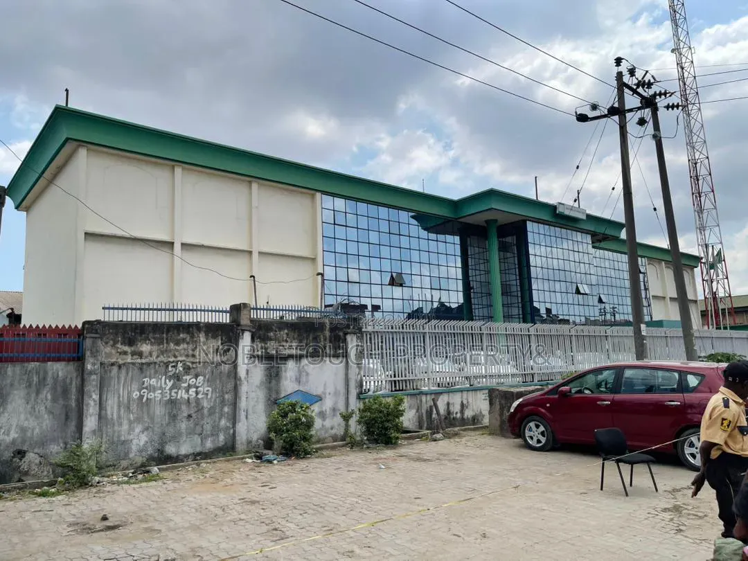 Industrial Warehouse Along Agege Motor Rd Mushin