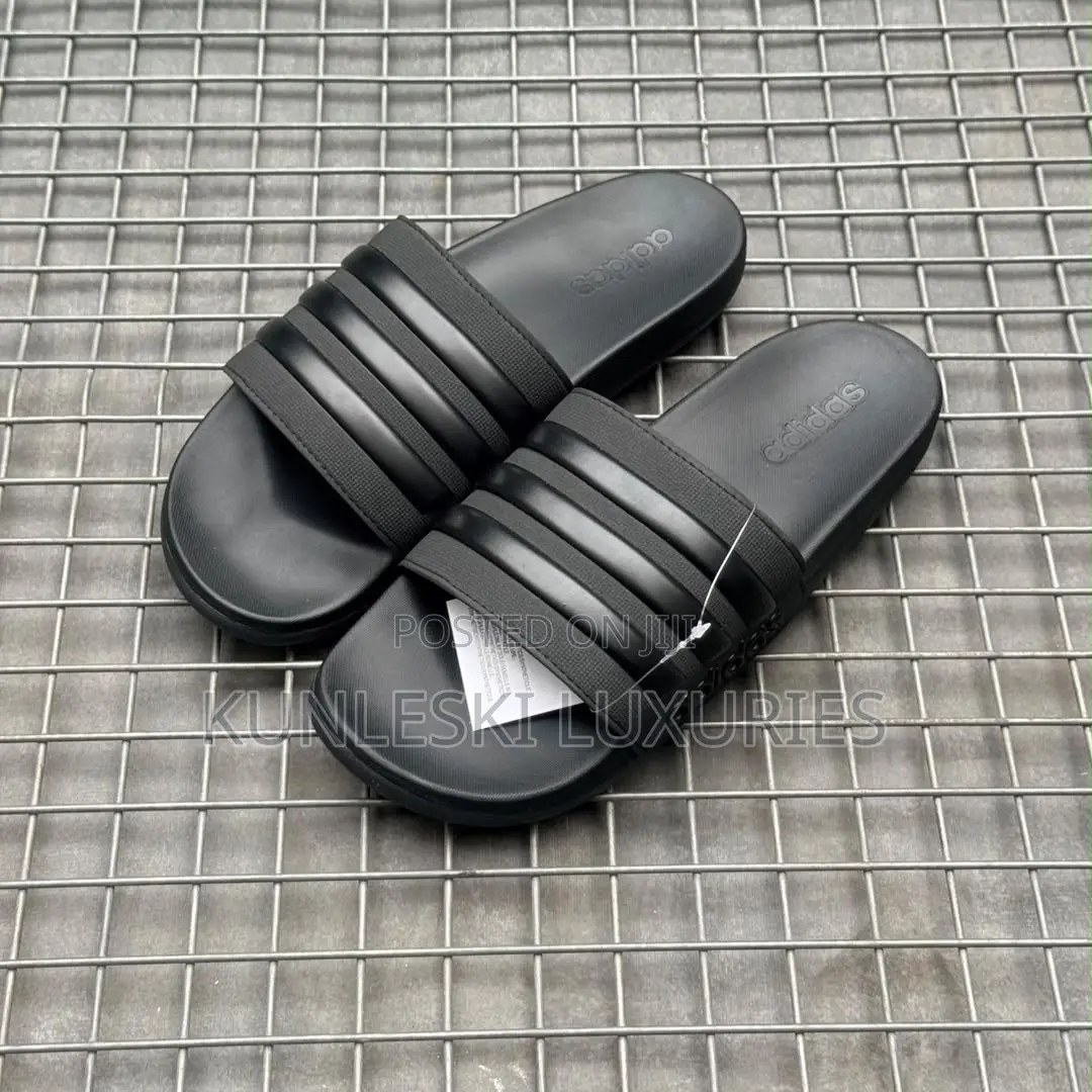 Original Adidas Adilette Comfort Slides