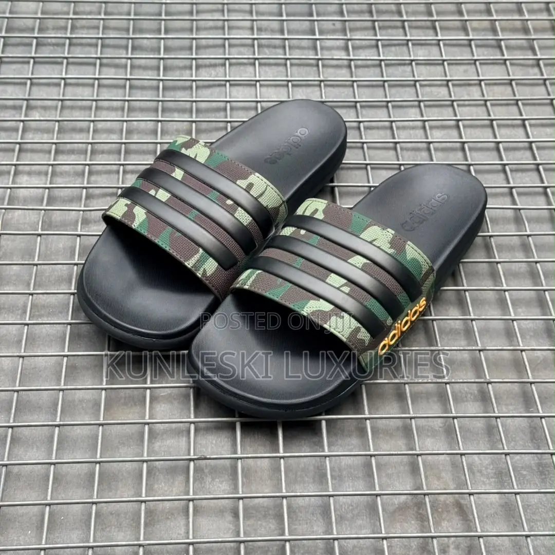 Original Adidas Adilette Comfort Slides