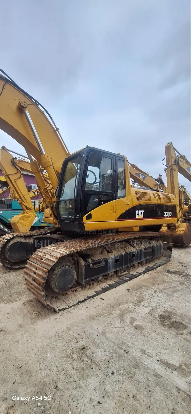 CATERPILLAR EXCAVATOR 330cl for Sale. PRICE: 160 Million NGN