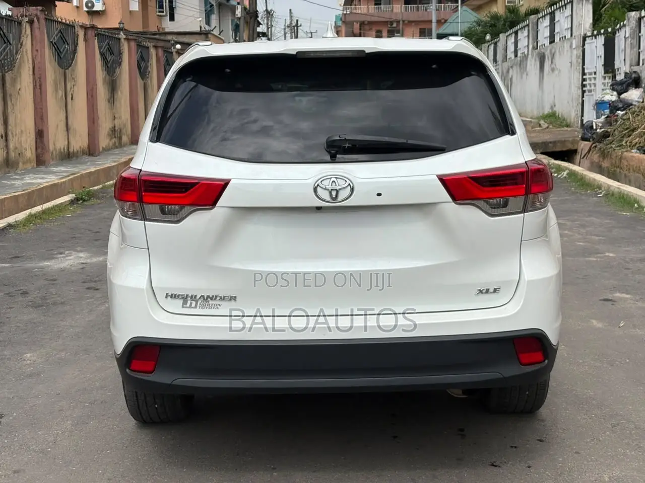 Toyota Highlander XLE 2019 White