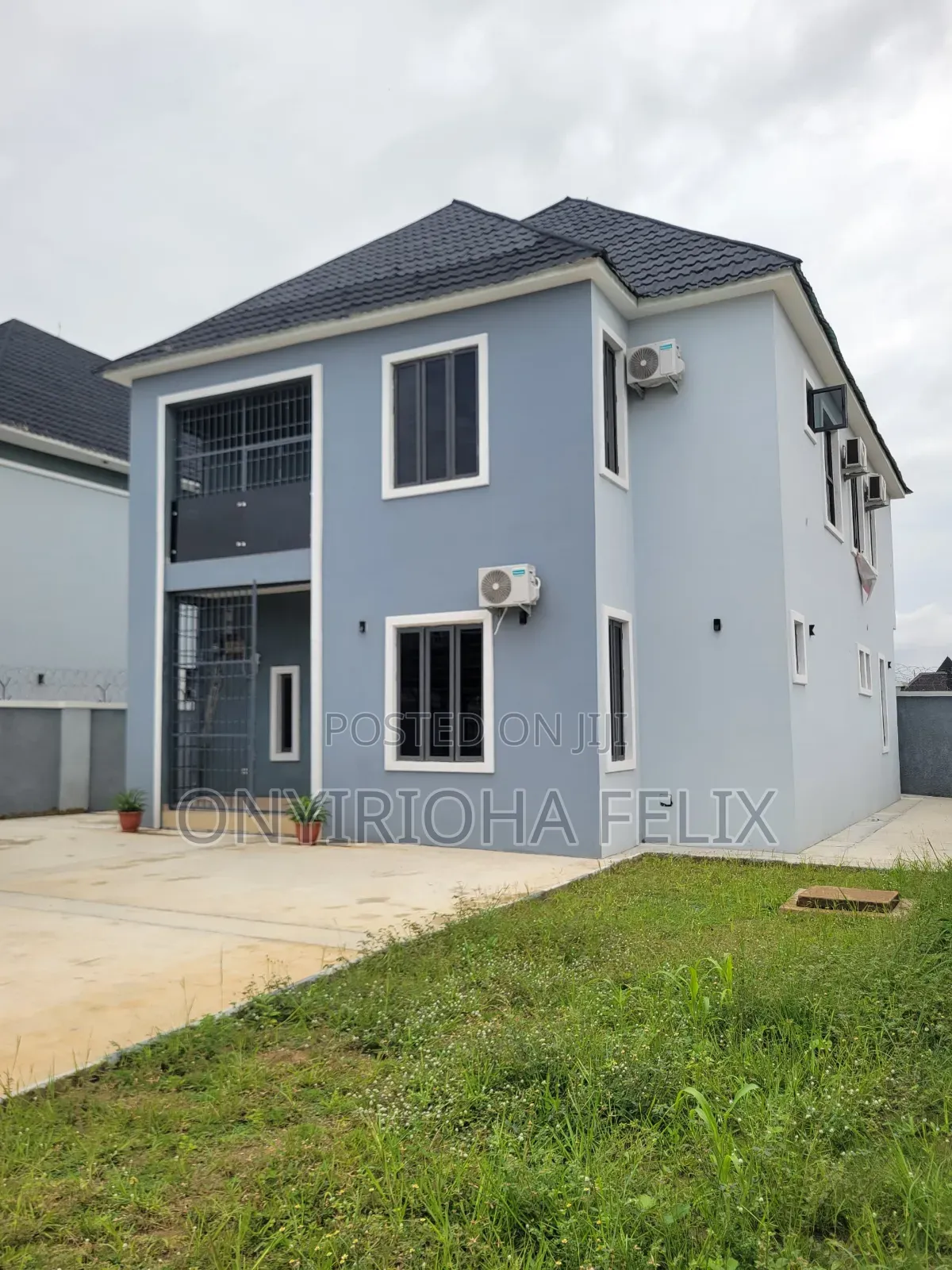 4bdrm Duplex in Jado Axis Lugbe for sale