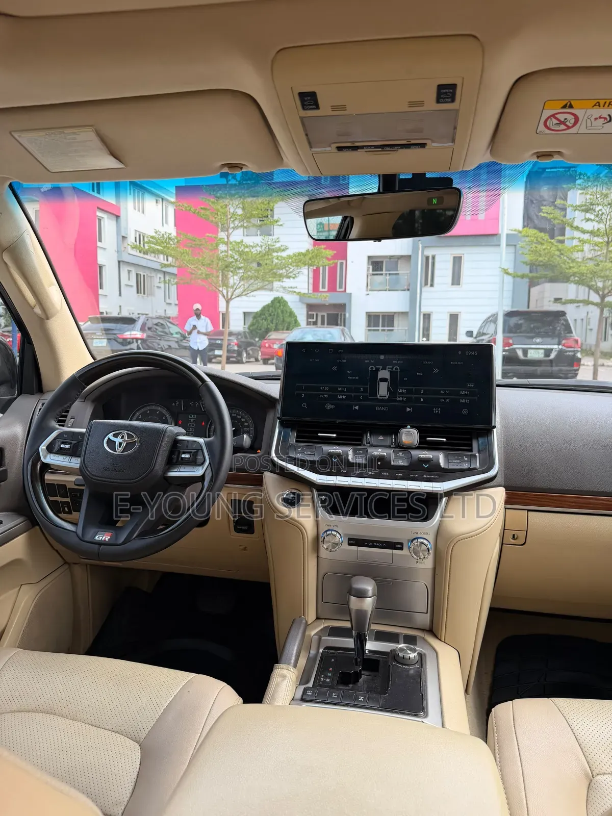 Toyota Land Cruiser 2016 Black