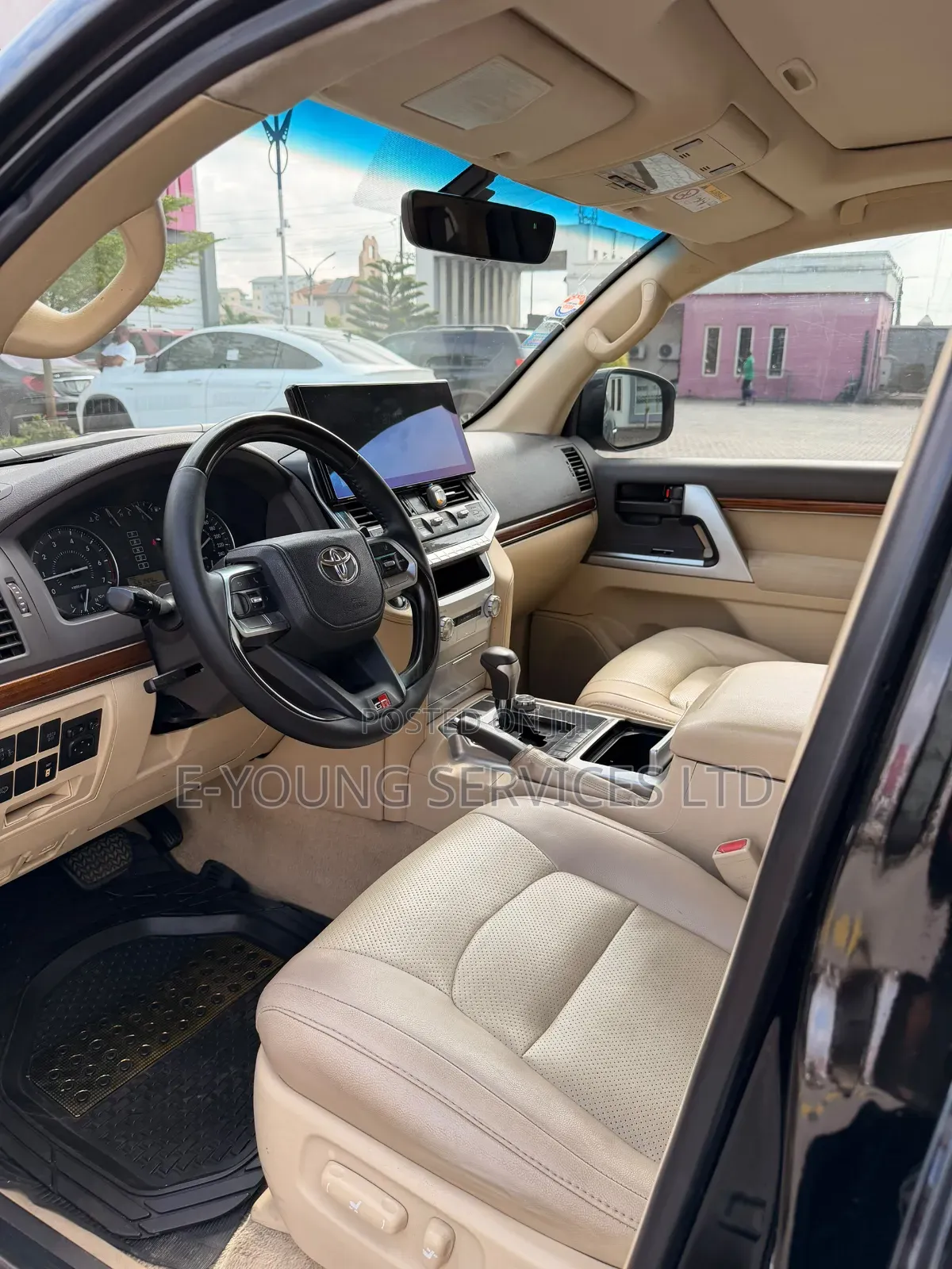 Toyota Land Cruiser 2016 Black