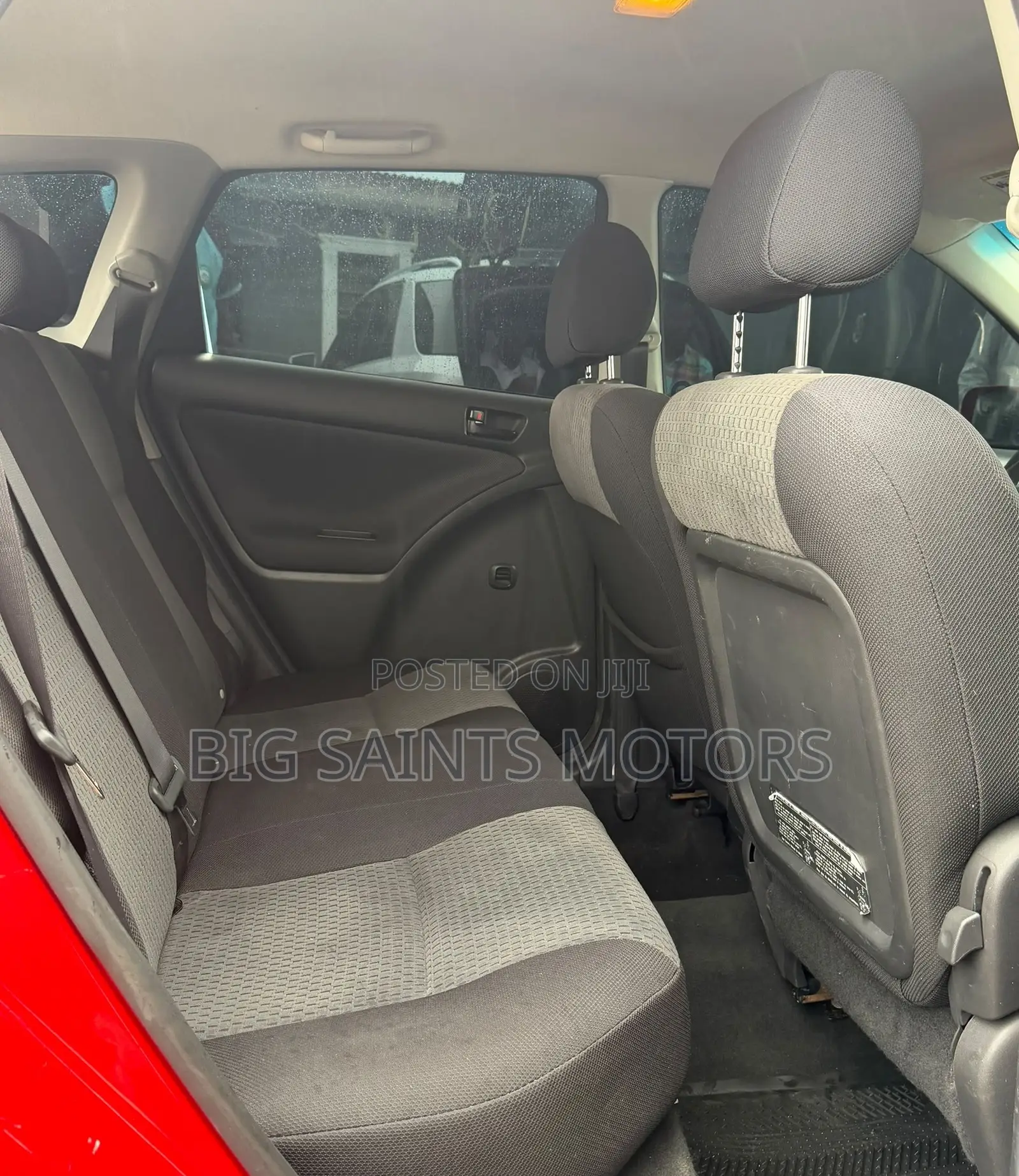 Toyota Matrix Hatchback FWD (1.8L 4cyl 5M) 2007 Red