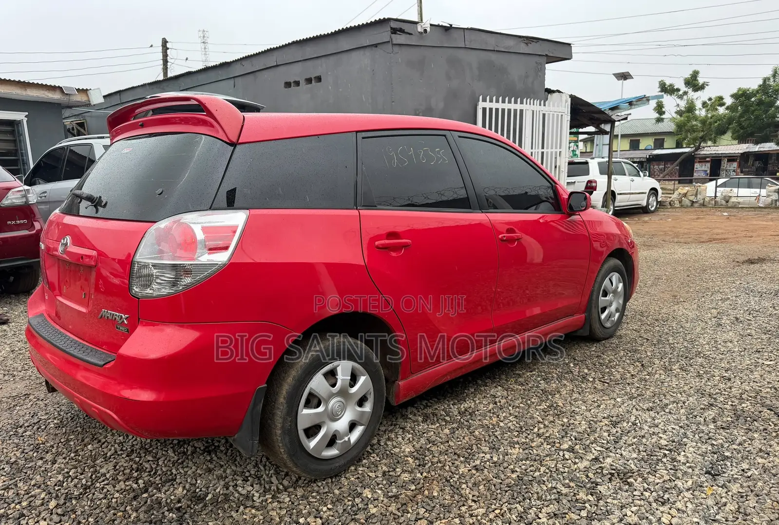 Toyota Matrix Hatchback FWD (1.8L 4cyl 5M) 2007 Red