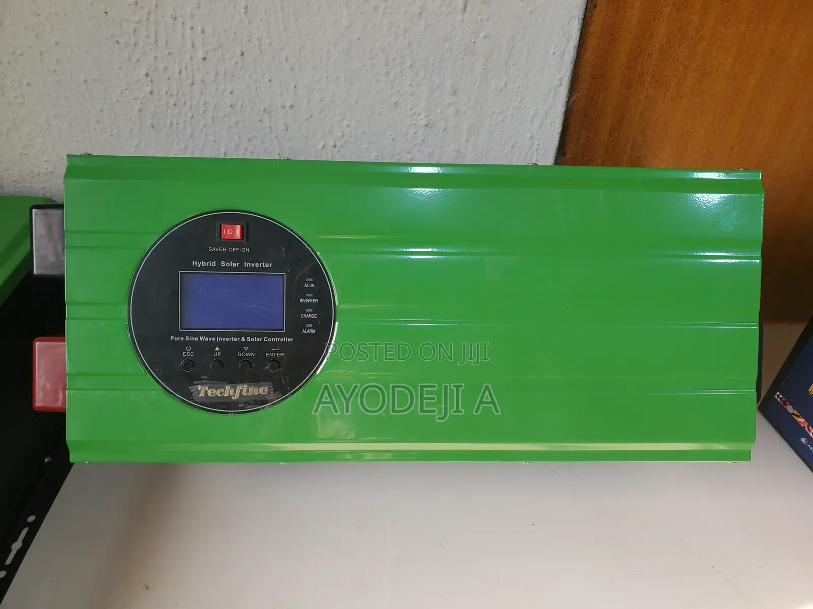 Preowned Techfine 2kVA / 1600W Pure Sine Wave Inverter (24V)