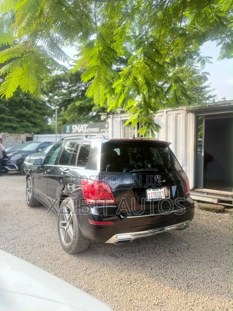 Mercedes-Benz GLK-Class 350 2014 Black