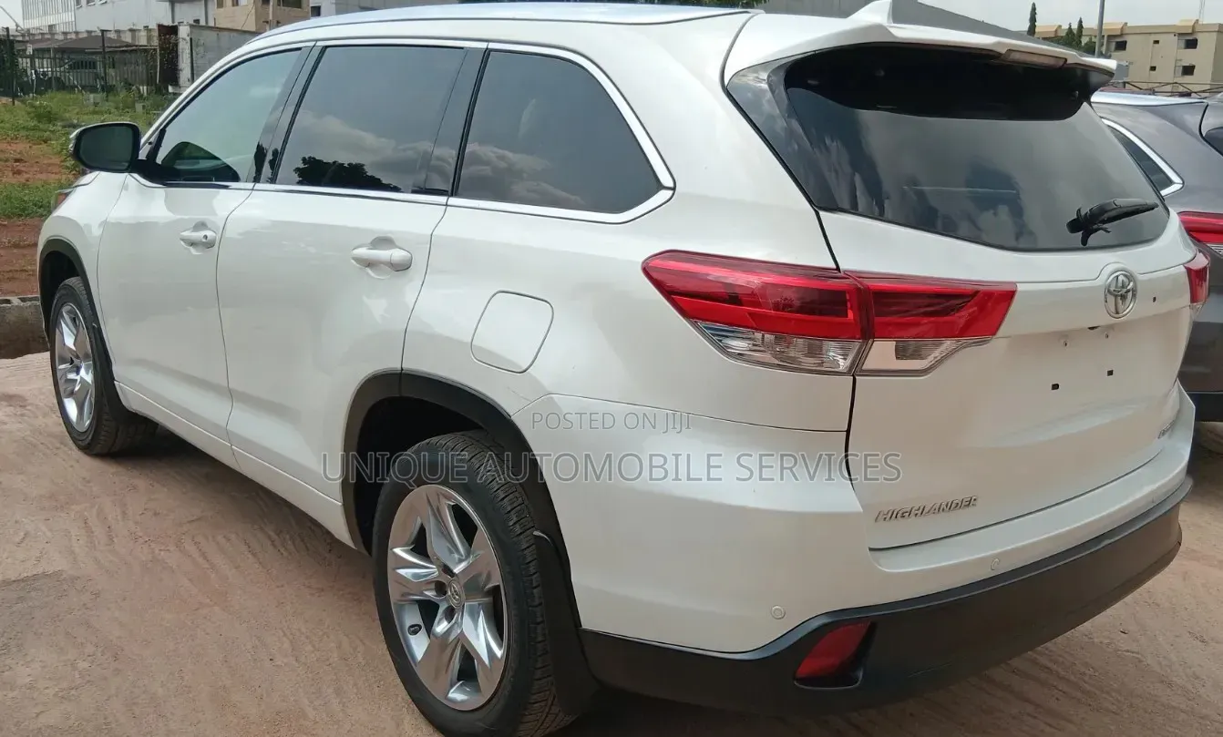 Toyota Highlander Limited 4x4 V6 (3.5L 6cyl 8A) 2018 White