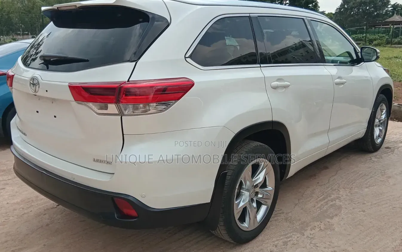 Toyota Highlander Limited 4x4 V6 (3.5L 6cyl 8A) 2018 White