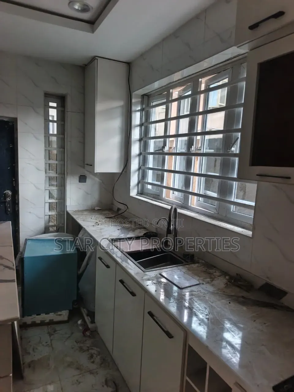 5bdrm Duplex in Gbagada Lagos, Millenuim/UPS for sale
