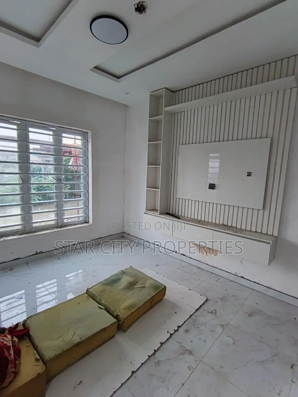 5bdrm Duplex in Gbagada Lagos, Millenuim/UPS for sale