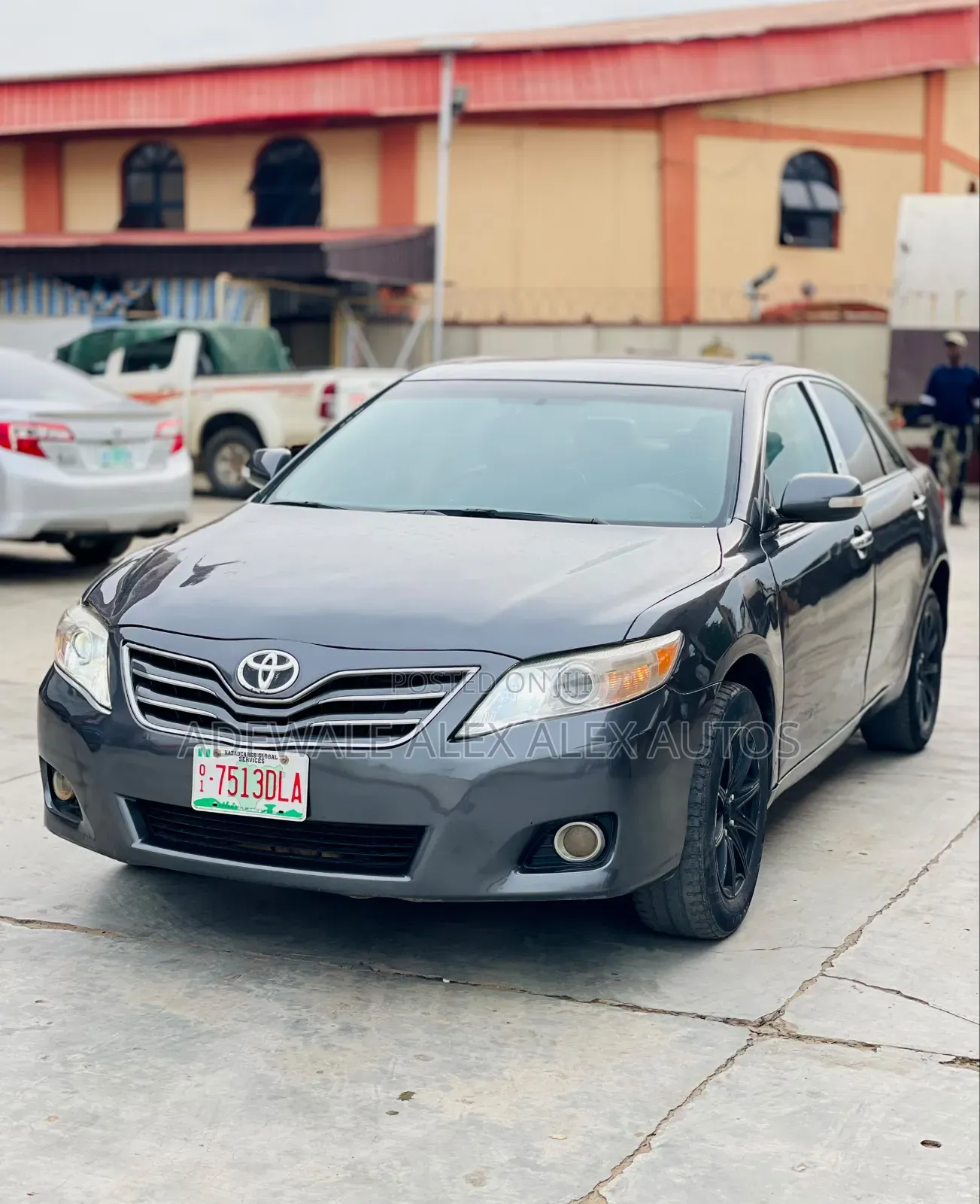 Toyota Camry XLE V6 4dr Sedan (3.5L 6cyl 6AM) 2008 Gray