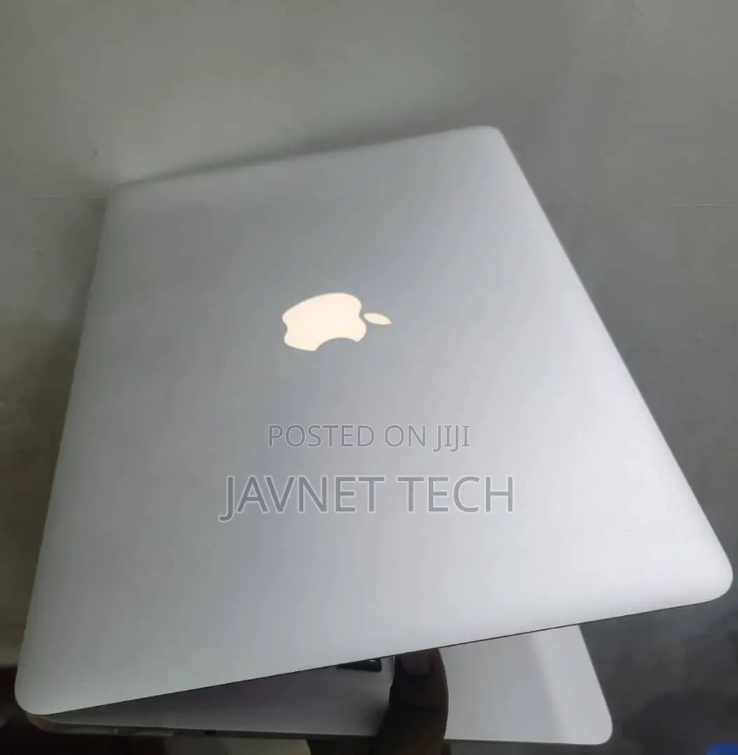 Laptop Apple MacBook Pro 2015 8GB Intel Core i5 SSD 128GB
