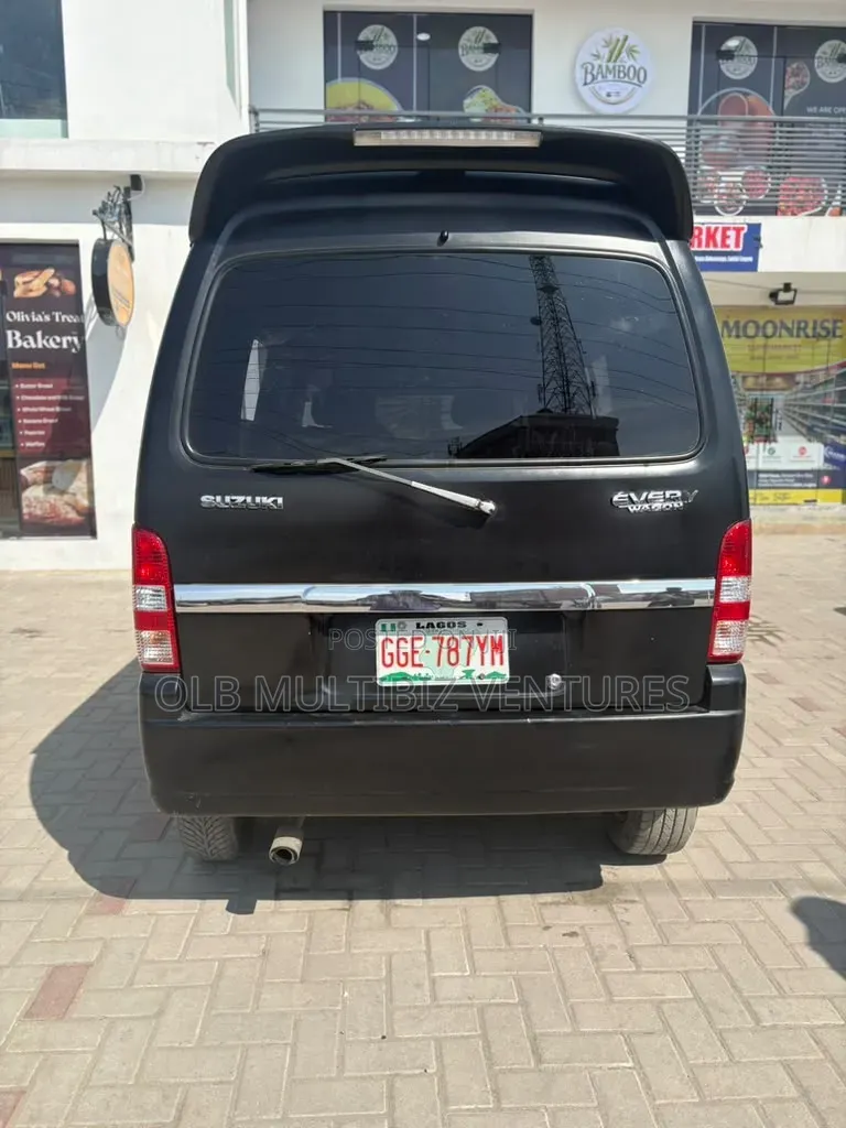 Suzuki Every Wagon 2004 Black