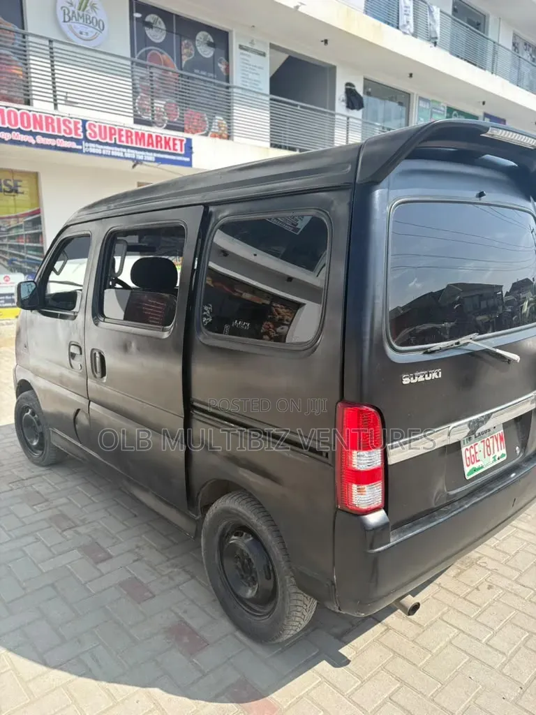 Suzuki Every Wagon 2004 Black