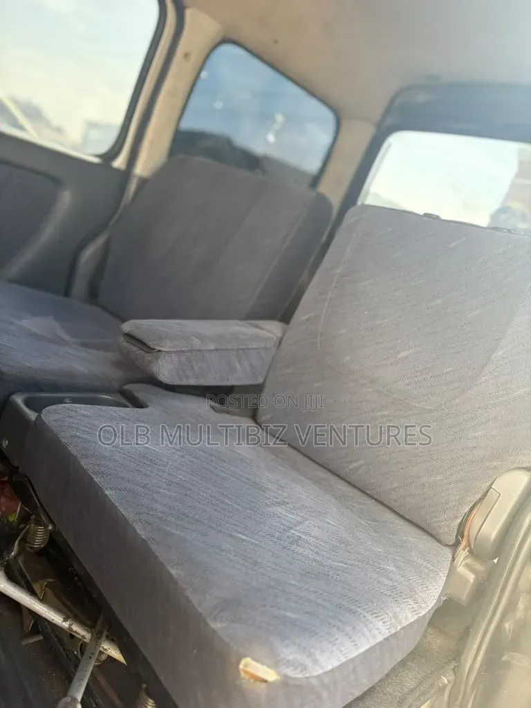 Suzuki Every Wagon 2004 Black
