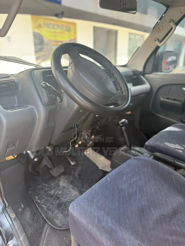 Suzuki Every Wagon 2004 Black