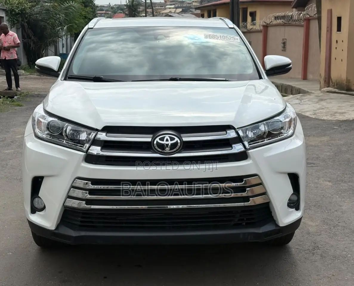 Toyota Highlander XLE 2019 White