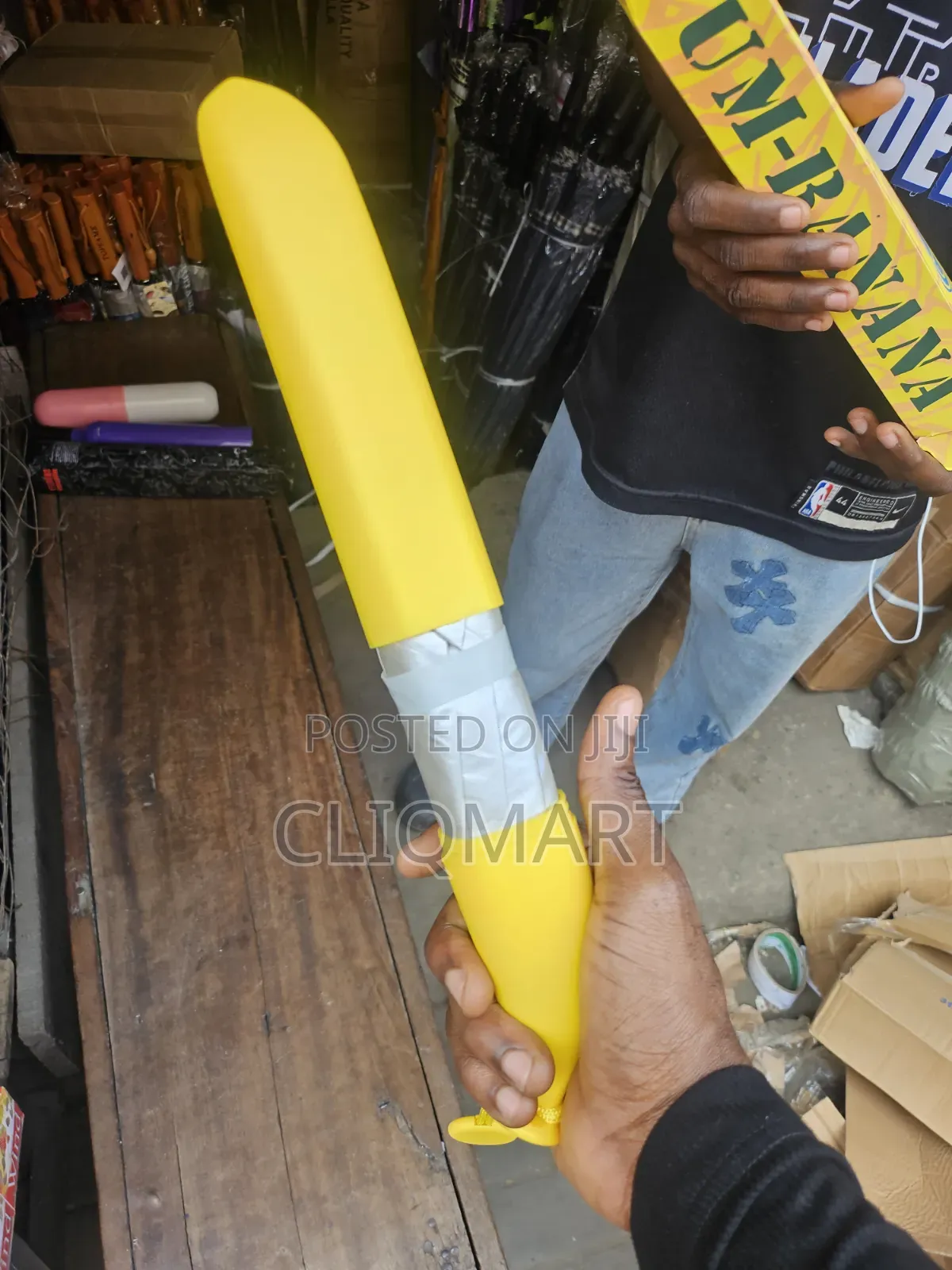 Shape Folding Umbrella – Bottle, Banana Capsule Compact Umbrella
