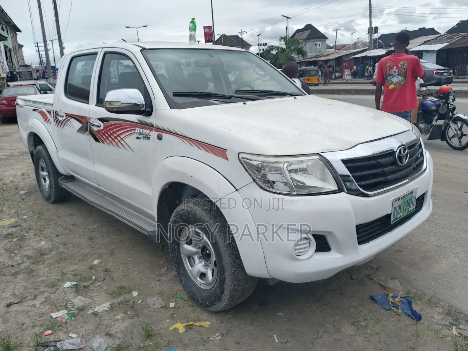 Toyota Hilux 2010 White