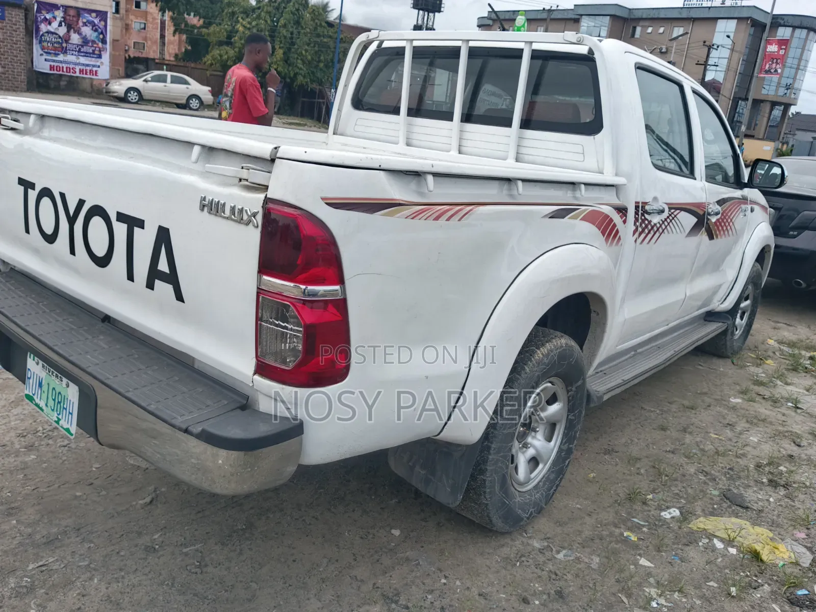 Toyota Hilux 2010 White