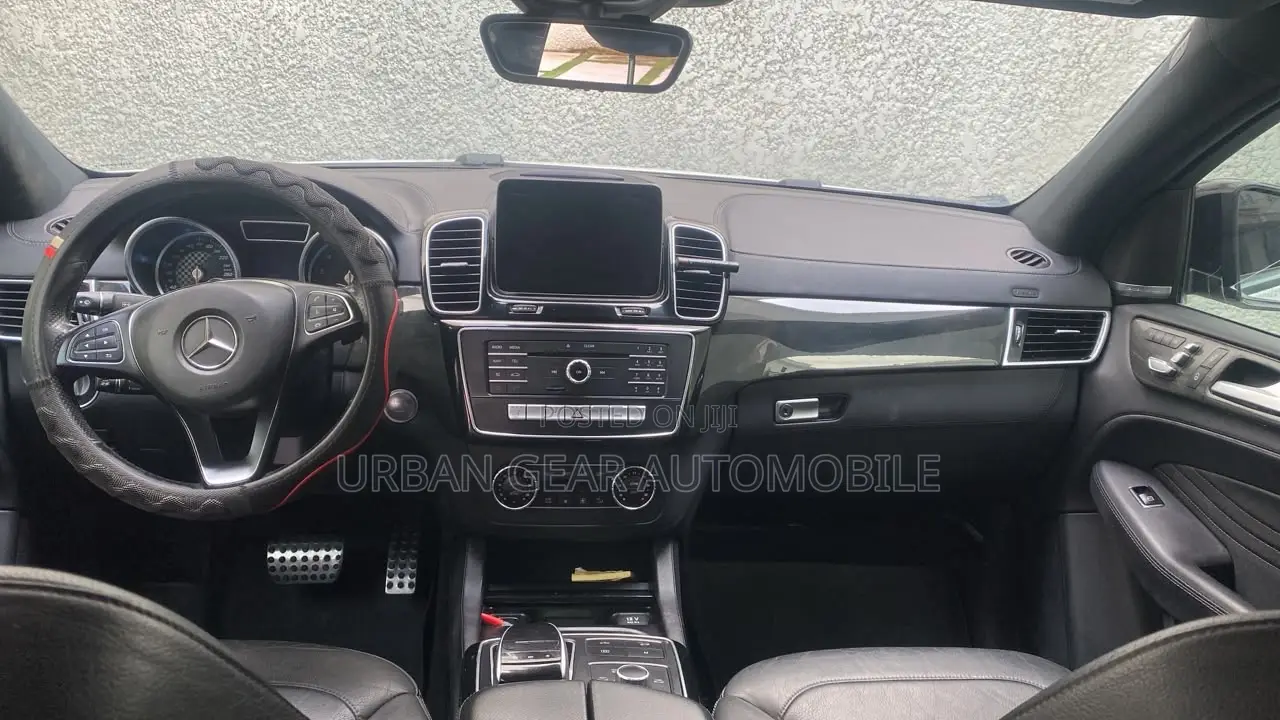 Mercedes-Benz GLE-Class AMG GLE 43 4MATIC 2017 White