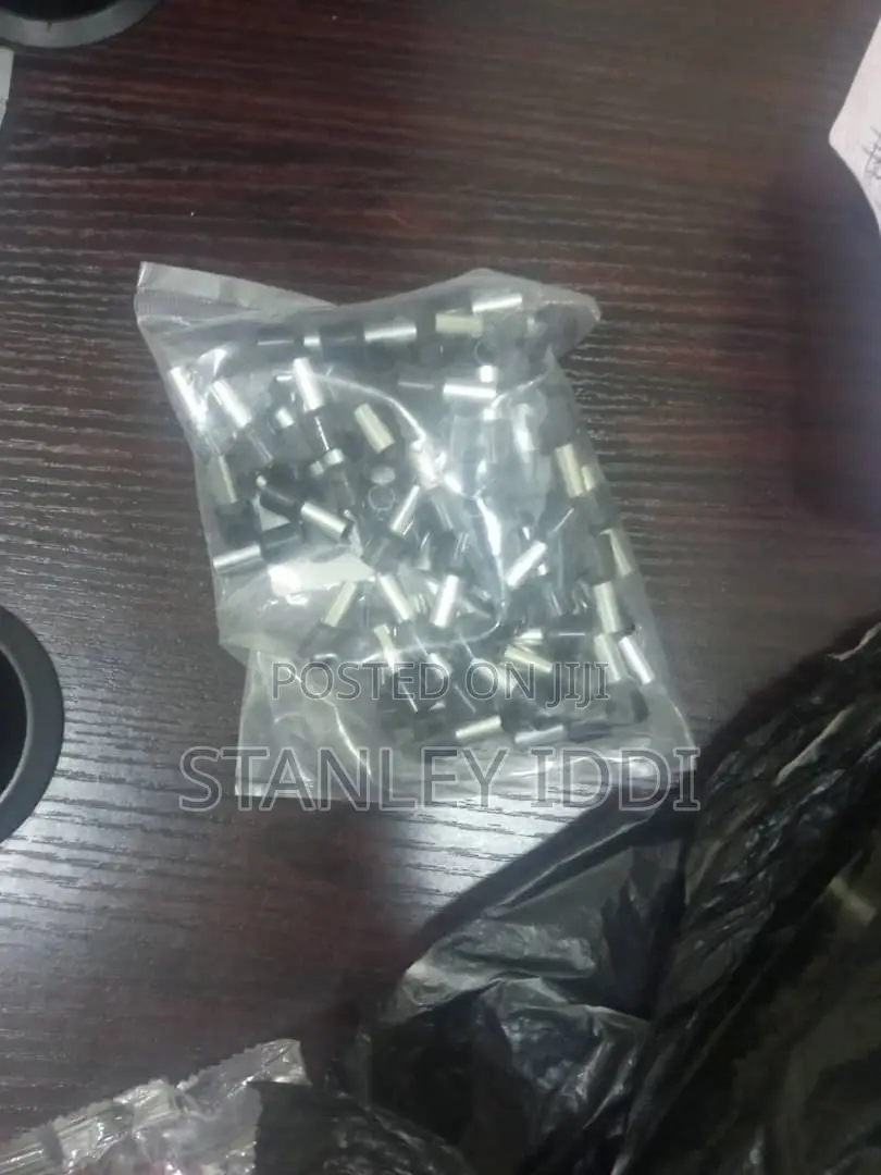 15mm Insulated Pin Lugs by 100