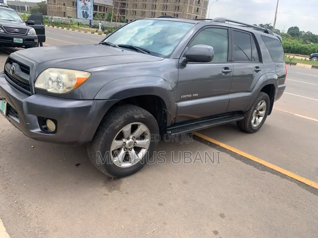 Toyota 4-Runner Limited 4x4 V6 2006 Gray