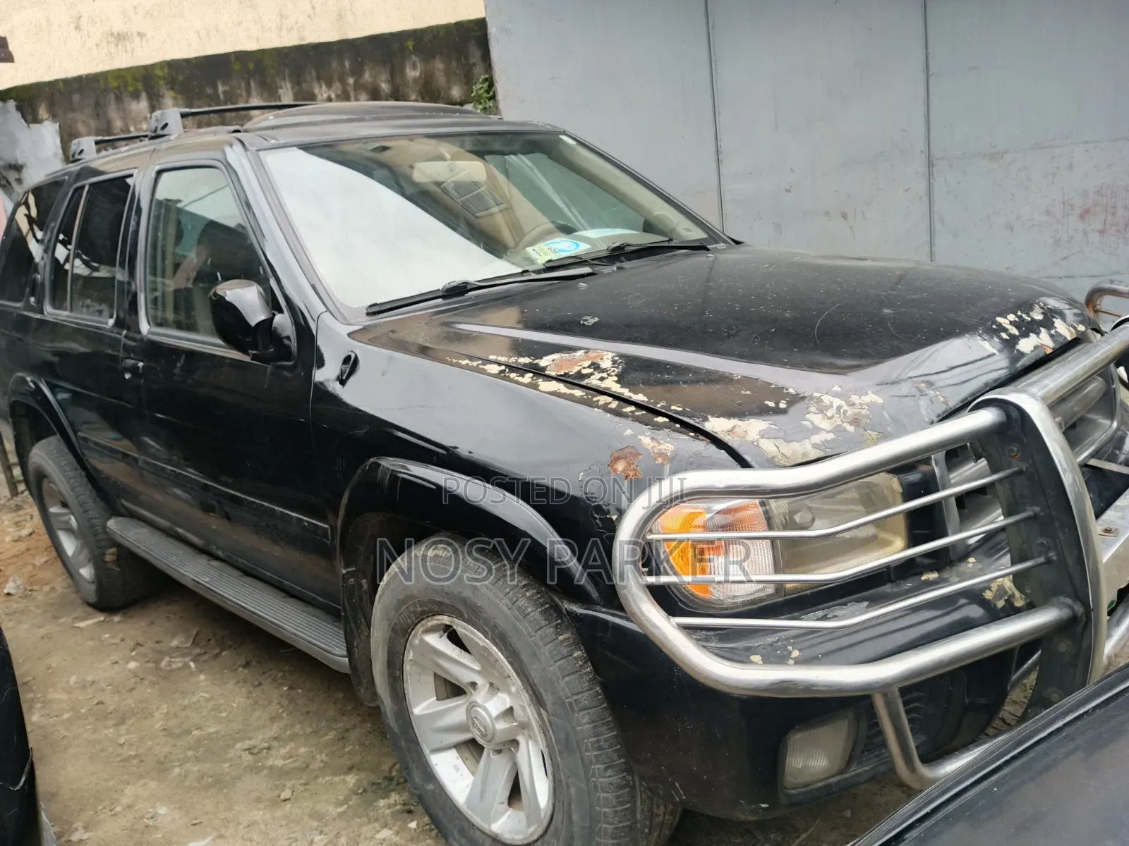 Nissan Pathfinder Automatic 2000 Black
