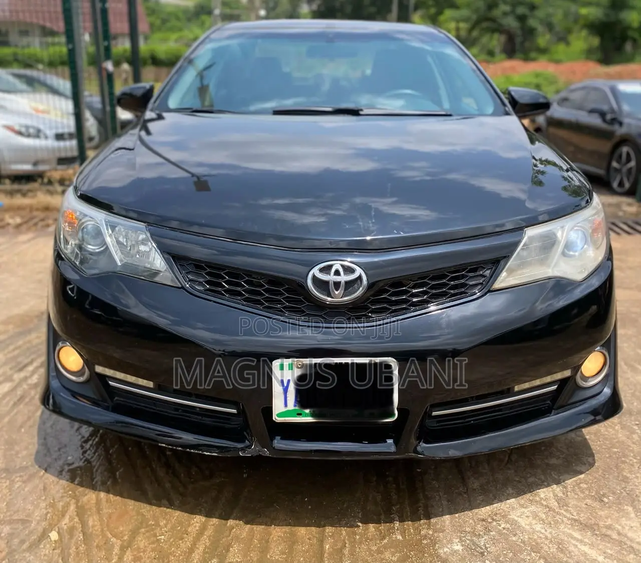 Toyota Camry SE 4dr Sedan (2.5L 4cyl 6A) 2013 Black