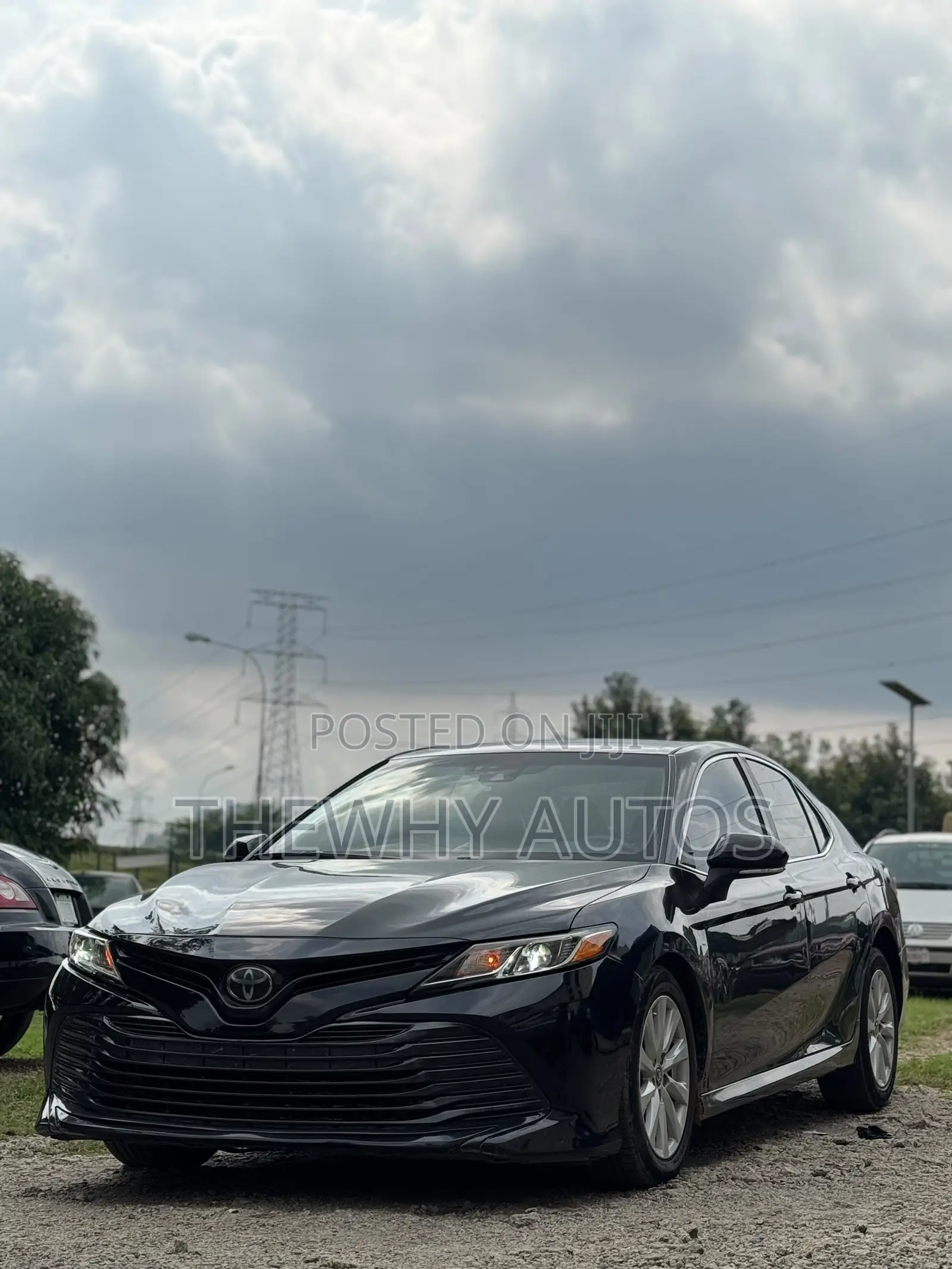 Toyota Camry LE FWD 2020 Black