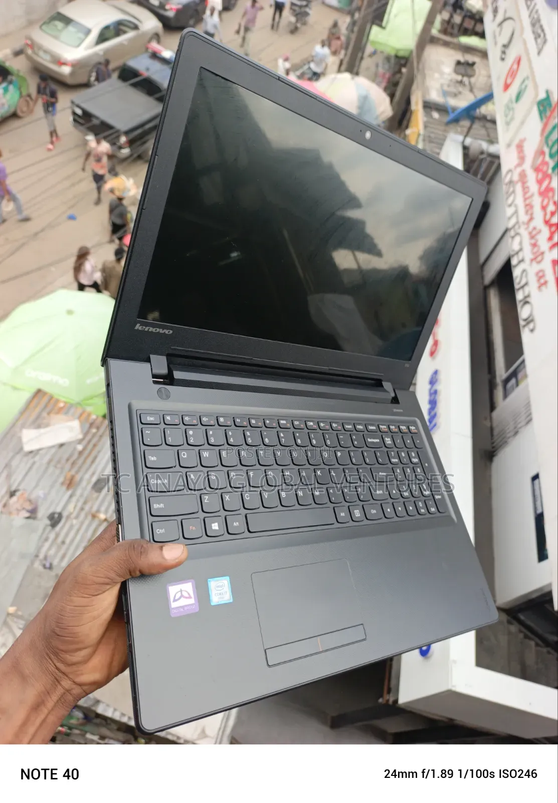 Laptop Lenovo IdeaPad 300 8GB Intel Core i7 SSD 256GB