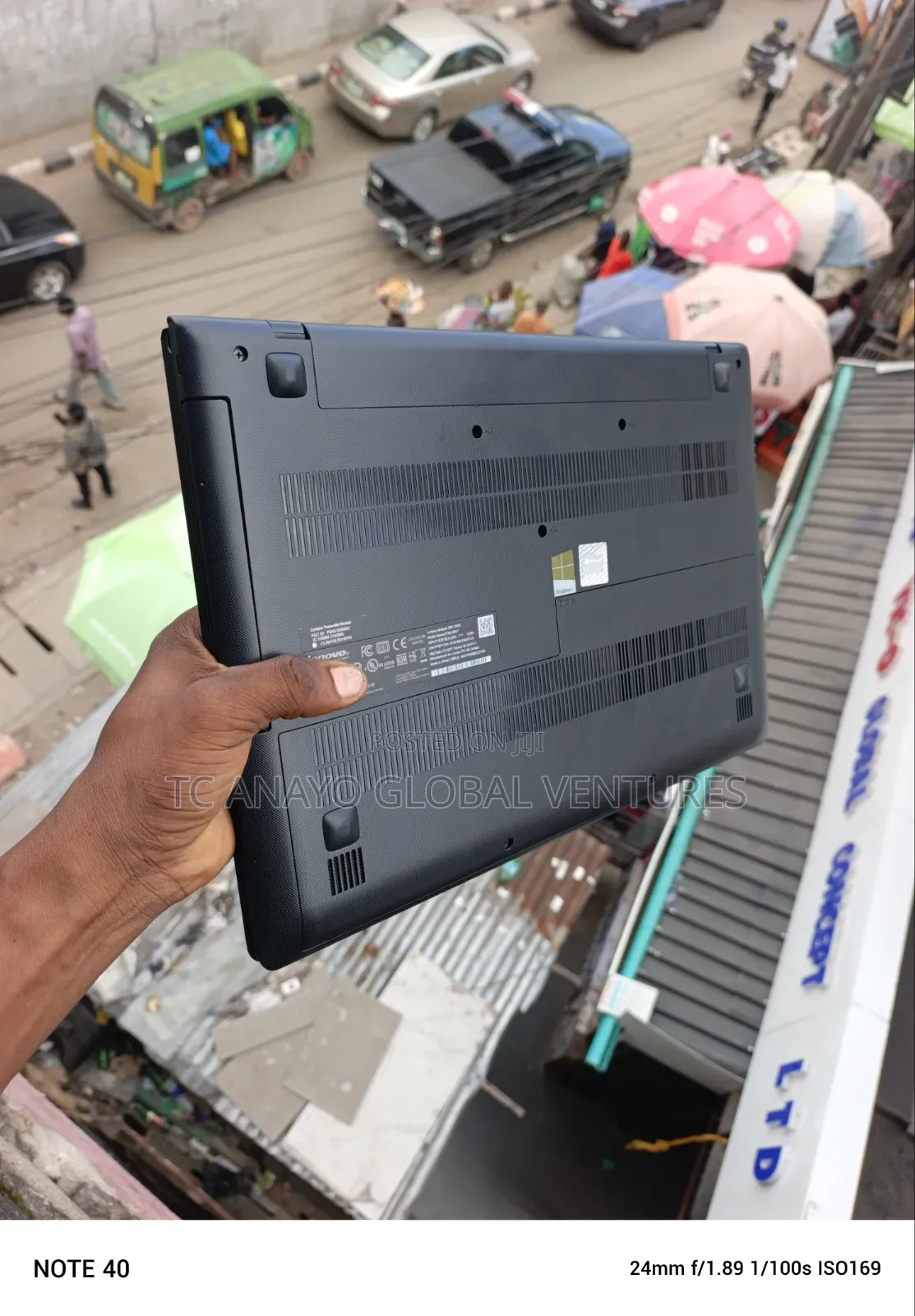 Laptop Lenovo IdeaPad 300 8GB Intel Core i7 SSD 256GB