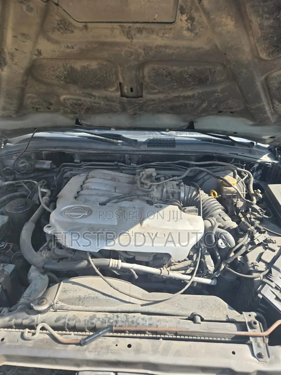 Nissan Pathfinder 2002 Gray