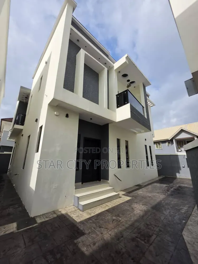5bdrm Duplex in Omole Phase 2 for sale
