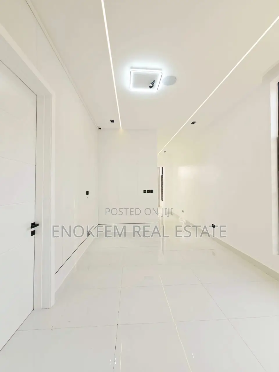5bdrm Duplex in Lagos State for sale
