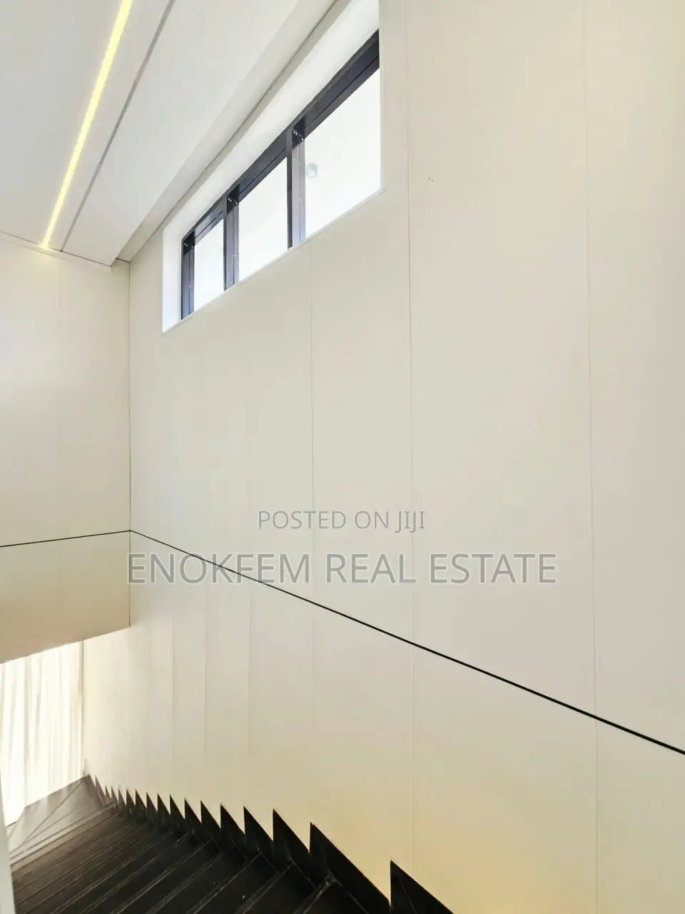 5bdrm Duplex in Lagos State for sale