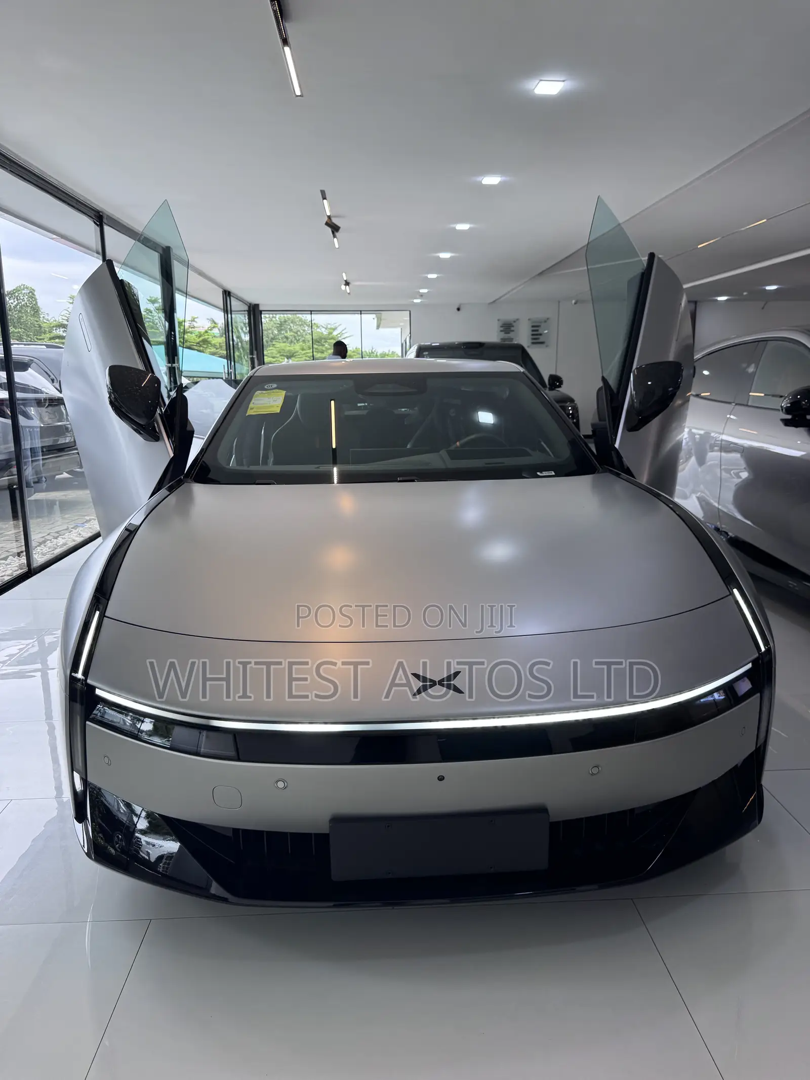 New XPeng P7 424hp All Wheel 2025 Silver