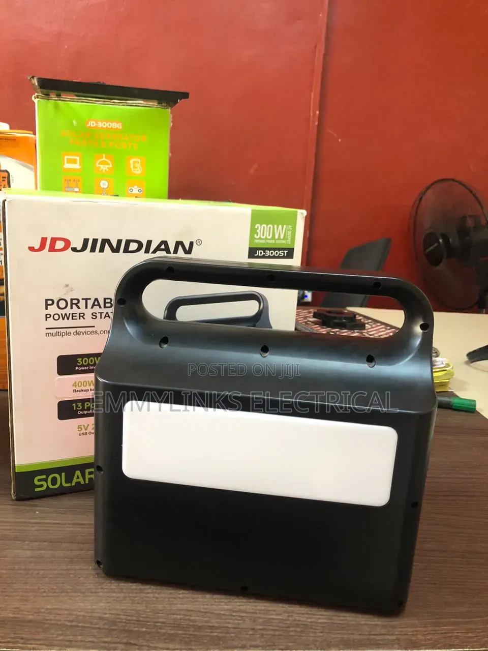 300w Solar Generator