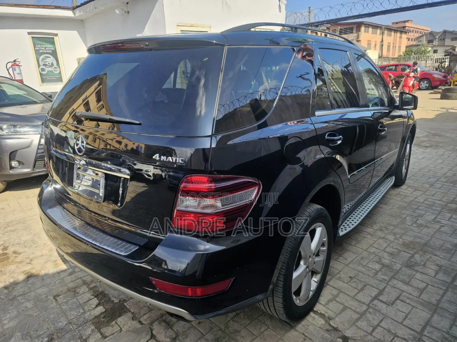 Mercedes-Benz M Class 2011 Black