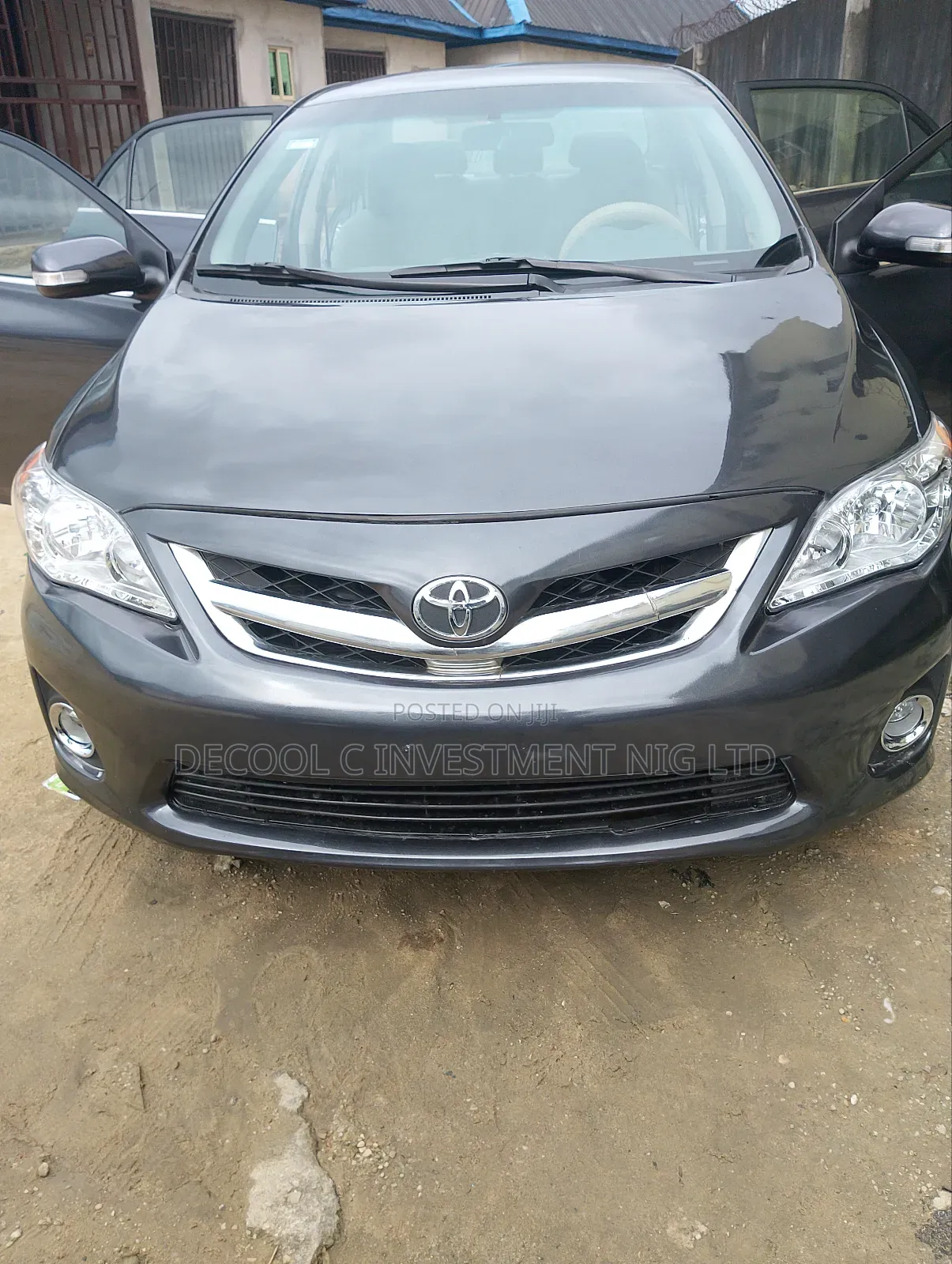 Toyota Corolla LE 4dr Sedan (1.8L 4cyl 4A) 2010 Gray